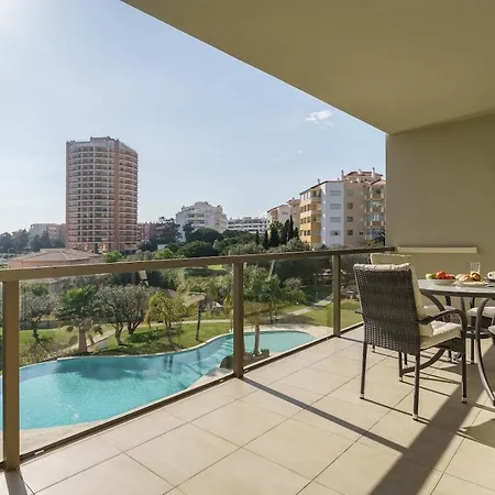 Sun Retreat Portimao, With Pool And Private Balcony * Portimão